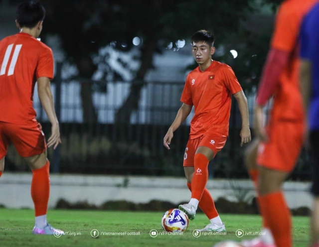 Lộ diện bộ khung U.23 Việt Nam: Ai đá chính, ai dự phòng?- Ảnh 2.