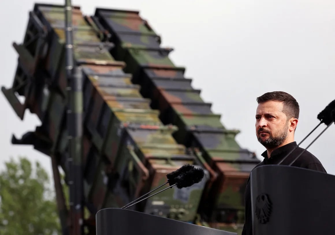 Lời nói dối kinh hoàng của ông Zelensky bị vạch trần tại Pháp