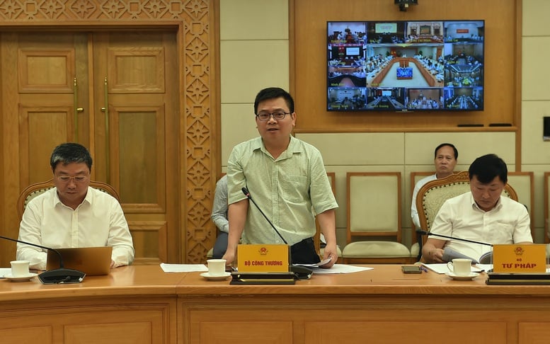 Tập trung tháo gỡ ngay vướng mắc cấp bách, trước mắt về khai thác khoáng sản- Ảnh 4.