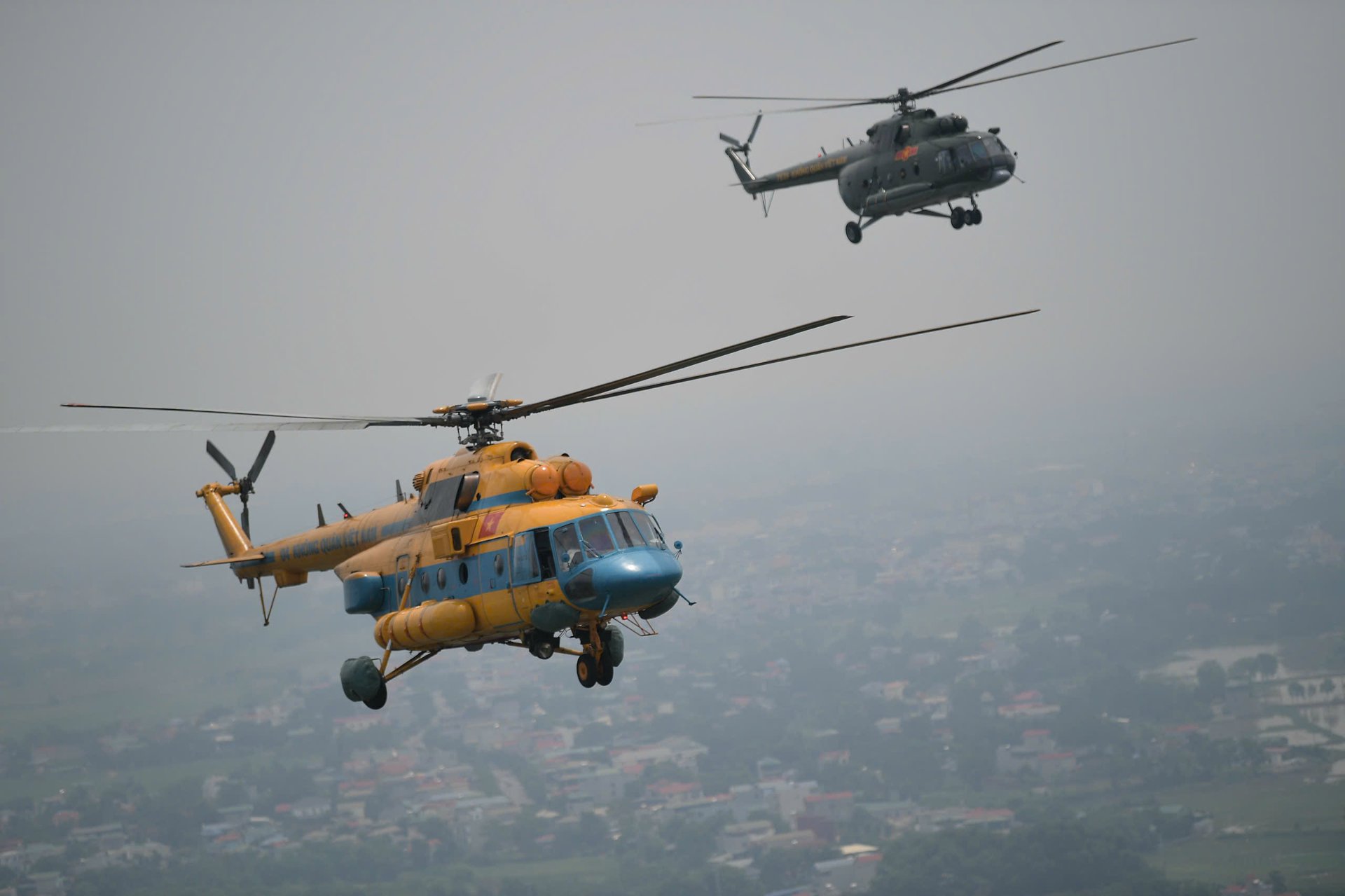 10 trực thăng Mi-8, Mi-17 sẵn sàng cho màn trình diễn lịch sử trên bầu trời Ba Đình