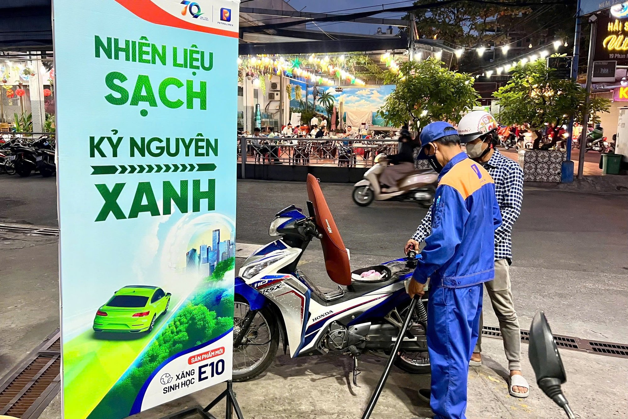 Sẽ xóa sổ xăng khoáng RON 95?- Ảnh 1.