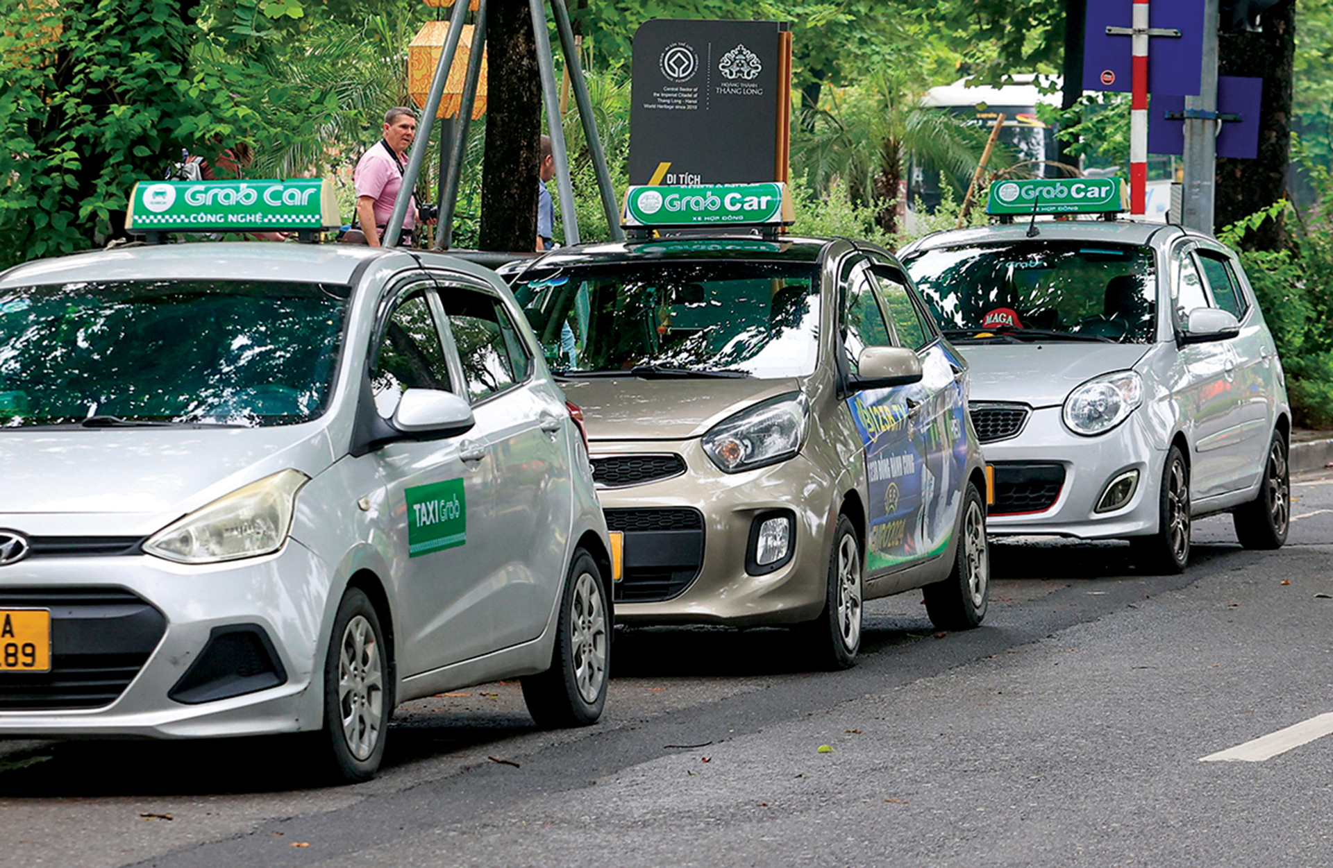 Tăng mức phạt thu tiền trái quy định của xe taxi là rất cần thiết