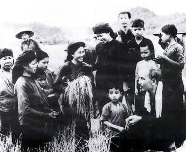 Thi viết tìm hiểu truyền thống 95 năm Hội Nông dân Việt Nam: Nơi ký ức và niềm tự hào hội tụ
