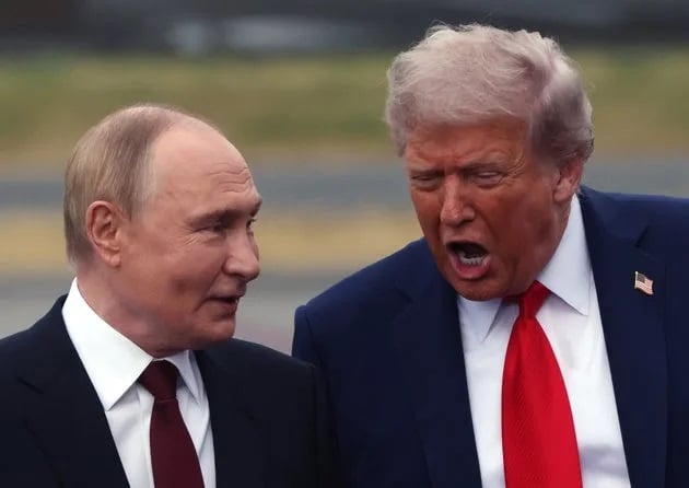 Ông Trump nổi cơn thịnh nộ giữa đêm vì bị chỉ trích suốt 3 ngày sau cuộc gặp Tổng thống Putin