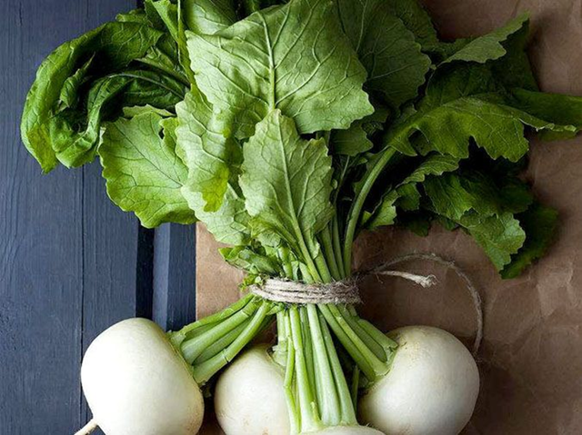 Đừng chỉ ăn củ lá loài cây này như