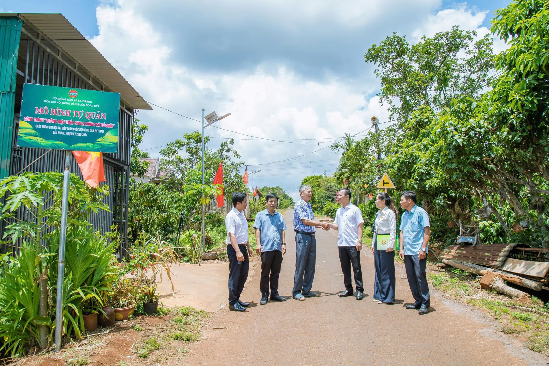 Hướng tới Đại hội Hội Nông dân Việt Nam lần thứ IX: Tinh gọn, sắp xếp, sáp nhập ở Đắk Lắk, công tác Hội vẫn hiệu quả