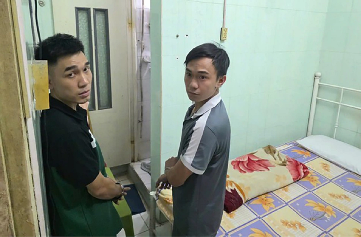 Bà chủ nhà nghỉ bị khách thuê phòng khống chế, cướp đi số vàng trị giá 1,9 tỷ đồng
