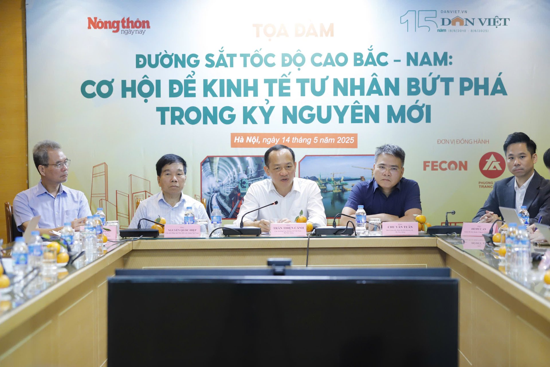 Toạ đàm trực tuyến: 'Đường sắt tốc độ cao Bắc - Nam: Cơ hội để kinh tế tư nhân bứt phá trong kỷ nguyên mới'