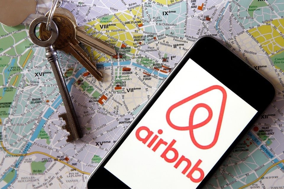 Bộ Xây dựng sẽ rà soát quy định cho thuê chung cư qua Airbnb
