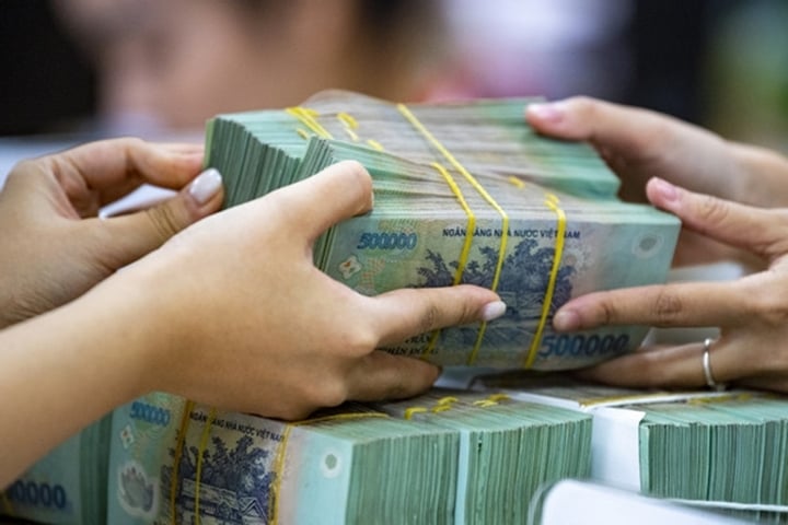 Lãi suất ngân hàng cao nhất hôm nay 15/6: Tối ưu lãi suất tiền gửi với số dư nhỏ