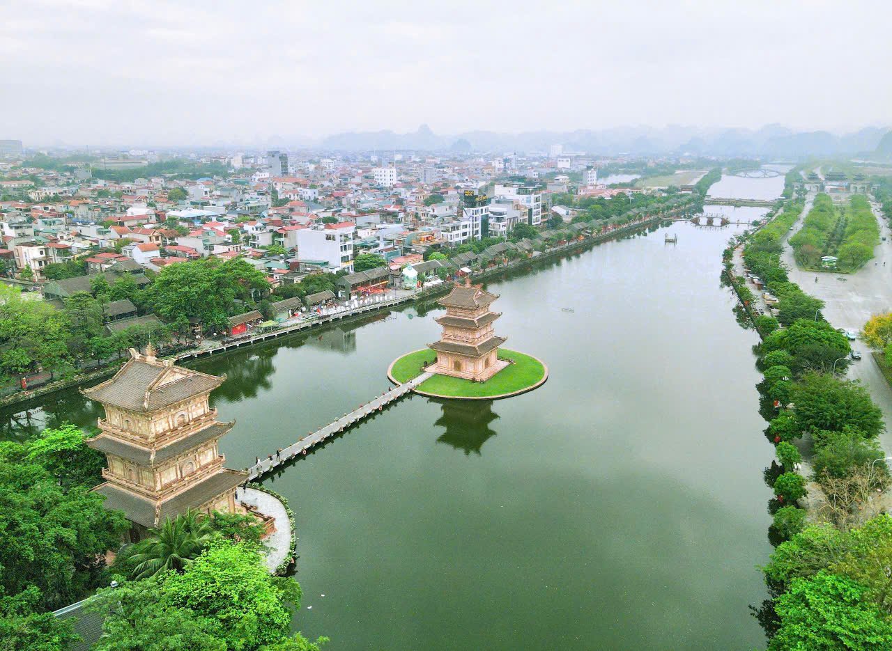 Ninh Bình hoàn thành một việc lớn trước giờ 'chung nhà' với Nam Định, Hà Nam