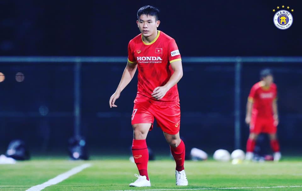 Hậu vệ Hà Nội FC: Từng bị đứt dây chằng, giành nhiều danh hiệu lớn