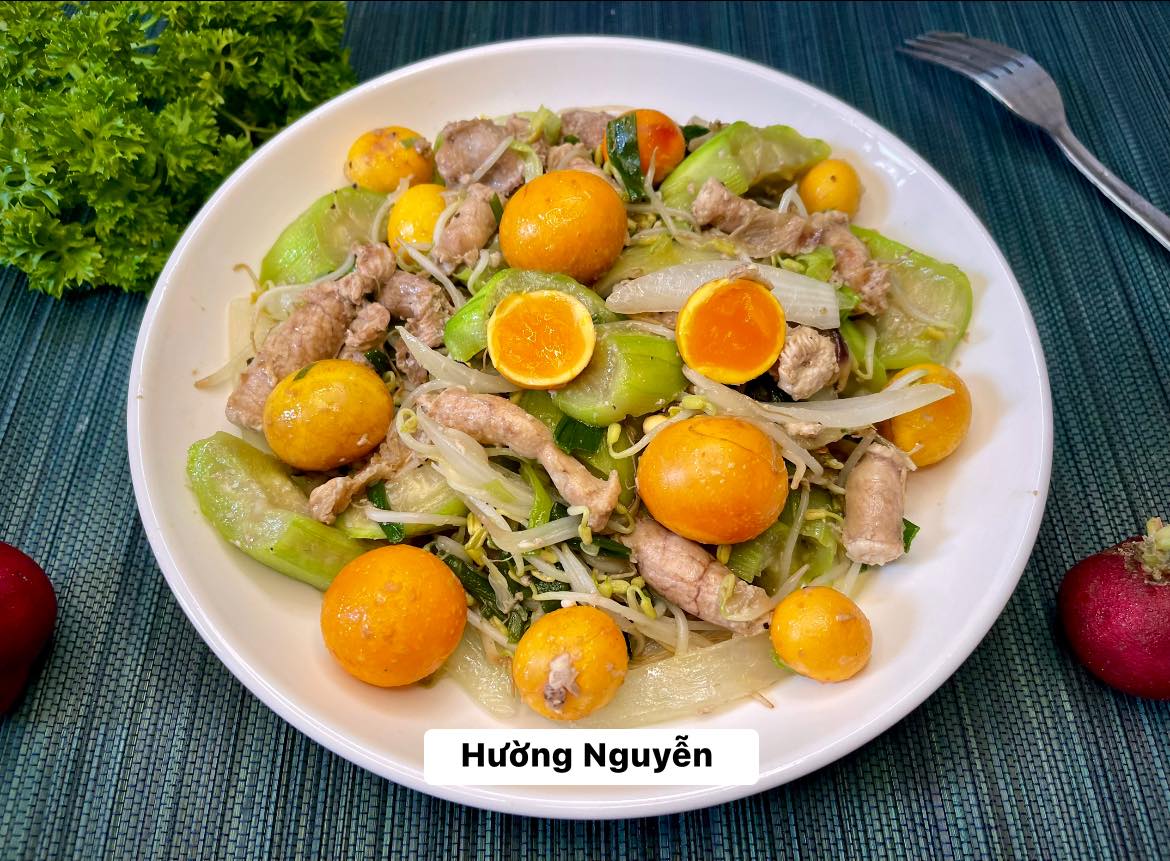 Bộ phận “độc lạ” không phải con gà nào cũng có, đem xào giá thành món ngon bổ dưỡng