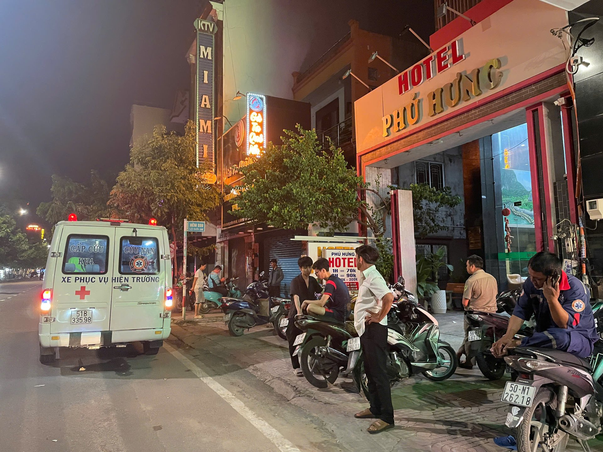 Nghi án chồng sát hại vợ trong khách sạn ở quận Tân Phú
