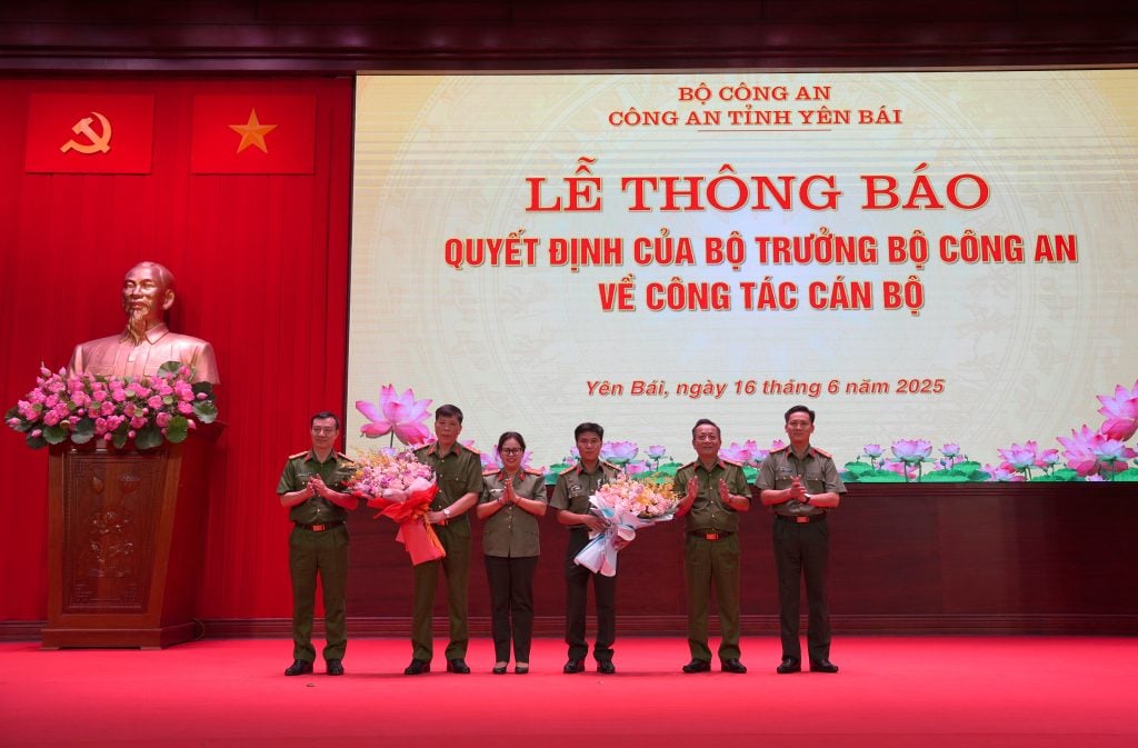 Nữ đại tá được giao phụ trách Công an tỉnh Yên Bái, Giám đốc và Phó Giám đốc được điều động về Cục của Bộ Công an
