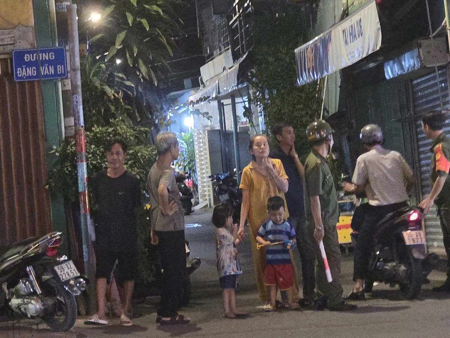 Một thanh niên tử vong trong tình trạng không mặc quần áo ở Thủ Đức