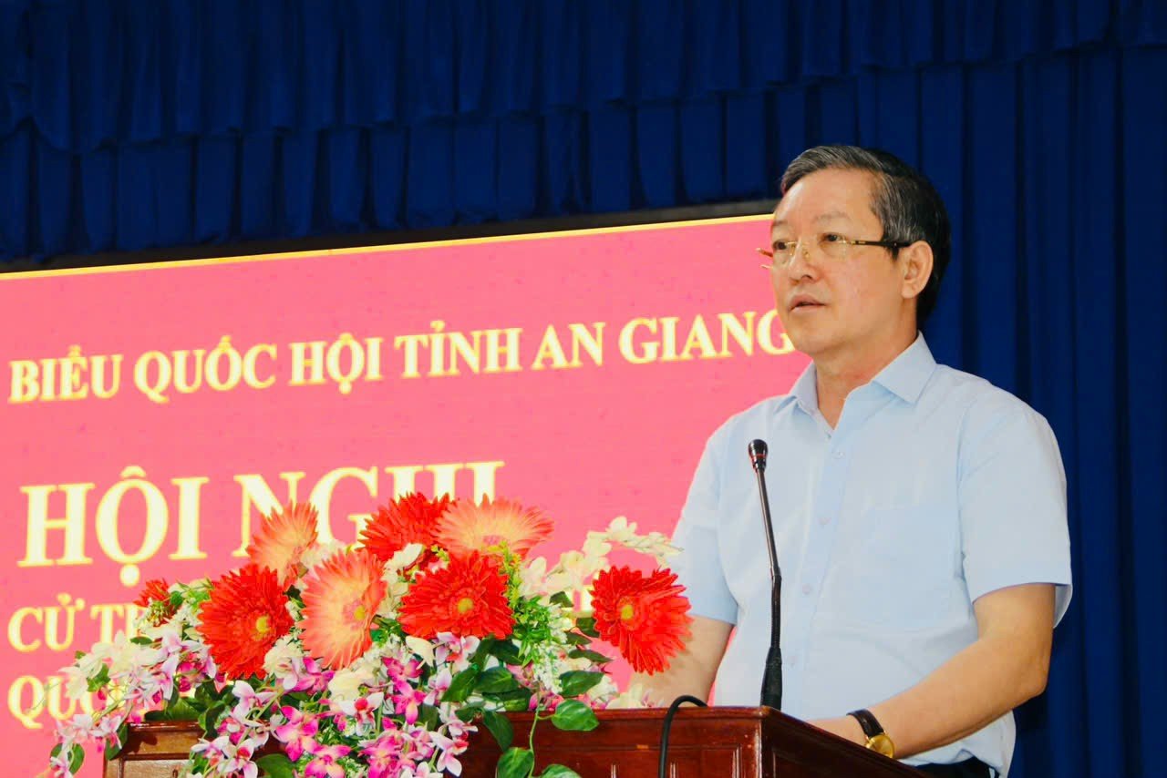 Chủ tịch Trung ương Hội Nông dân Việt Nam Lương Quốc Đoàn tiếp xúc cử tri tại An Giang