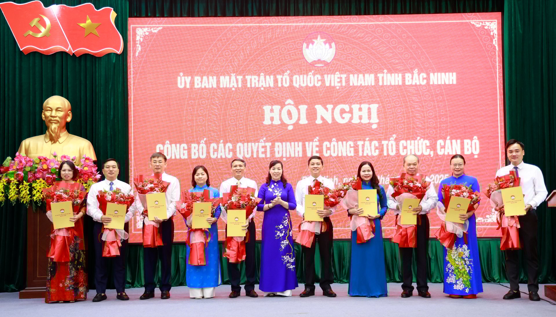Chủ tịch Hội Nông dân tỉnh Bắc Ninh Nguyễn Hoàng Trung được phân công đồng thời giữ chức Phó Chủ tịch Ủy ban MTTQ tỉnh