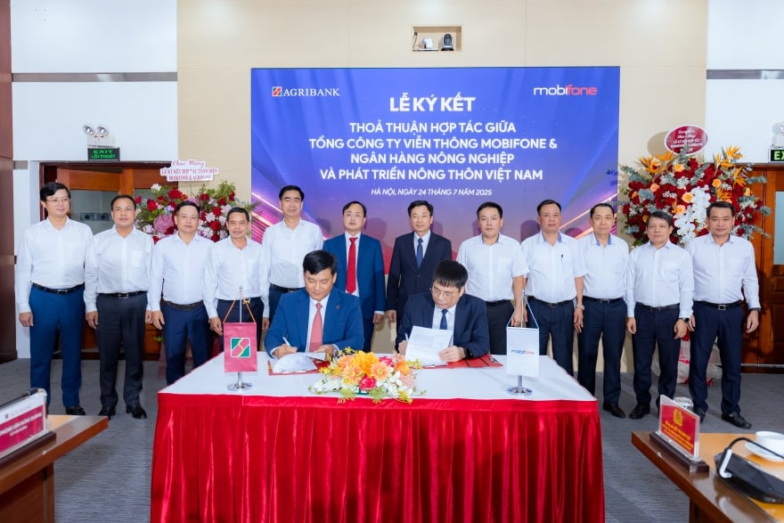 Agribank và MobiFone hợp tác tạo giá trị mới, thúc đẩy tài chính toàn diện và chuyển đổi số quốc gia