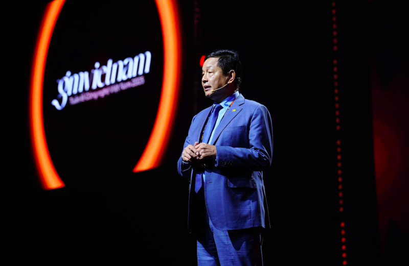 Chủ tịch FPT Trương Gia Bình: Việt Nam đang nắm 'cơ hội vàng' để bứt phá với Blockchain, tài sản số
