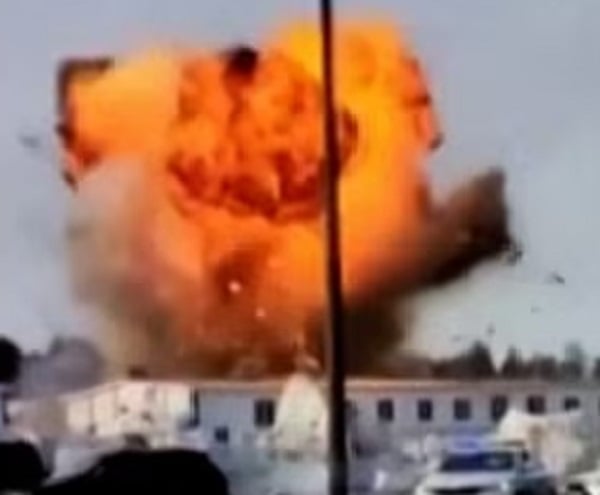 Ukraine đánh vào 'huyết mạch nhiên liệu' của Nga ở Rostov, quê hương ông Zelensky rung chuyển vì đòn tấn công dữ dội