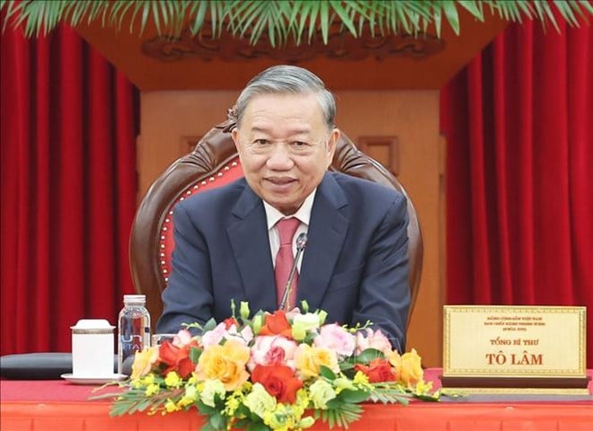 Tong-Bi-Thu