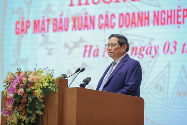 Thủ tướng truyền tải thông điệp 'DNNN phải đóng vai trò tiên phong, dẫn dắt trong đổi mới sáng tạo, khoa học công nghệ, các ngành mới nổi' - Ảnh: VGP/Nhật Bắc