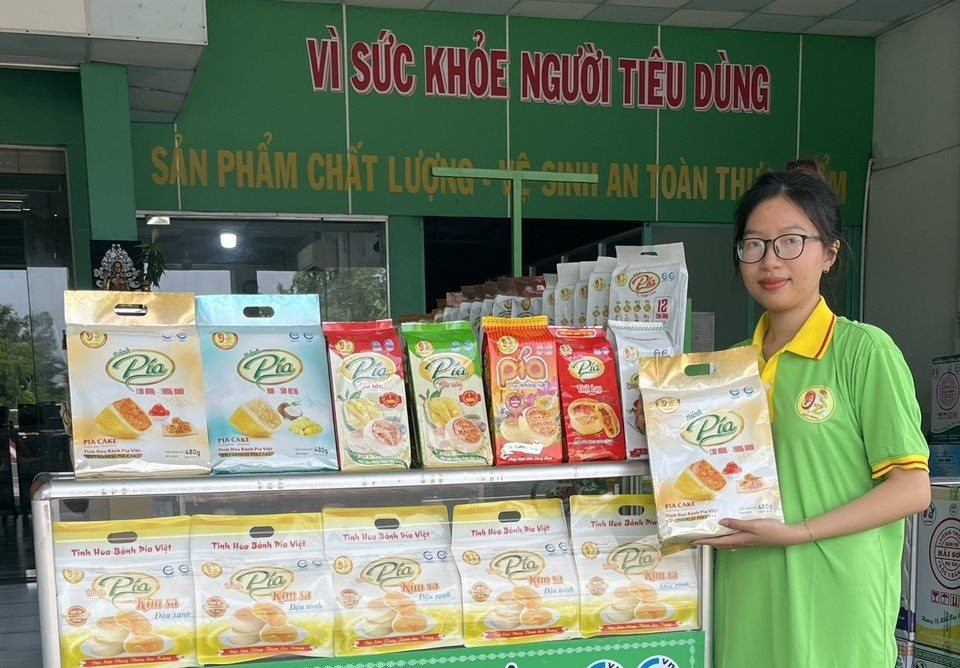  Đặc sản bánh pía Sóc Trăng - Ảnh: L.X.C