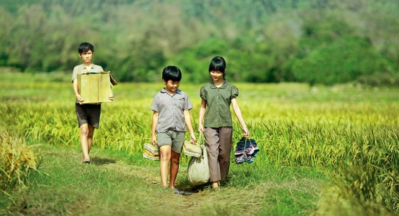  Du lịch Phú Yên được biết đến nhiều hơn sau khi bộ phim “Tôi thấy hoa vàng trên cỏ xanh” ra mắt.