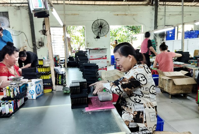  Đại biểu Quốc hội đề xuất bổ sung đối tượng tham gia bảo hiểm y tế do ngân sách Nhà nước đóng, hỗ trợ mức đóng là người cao tuổi từ đủ 60 tuổi trở lên