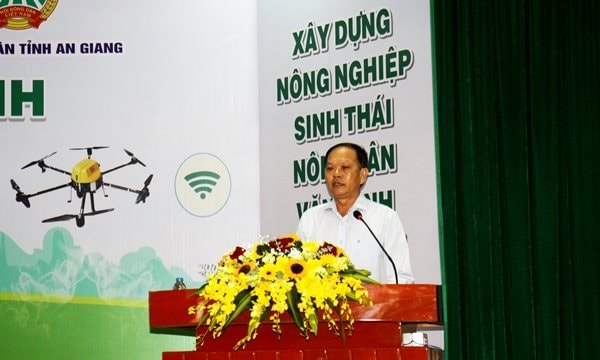  Ông Trần Thanh Hiệp, Phó giám đốc Sở NN-PTNT tỉnh An Giang phát biểu - Ảnh: Tô Văn