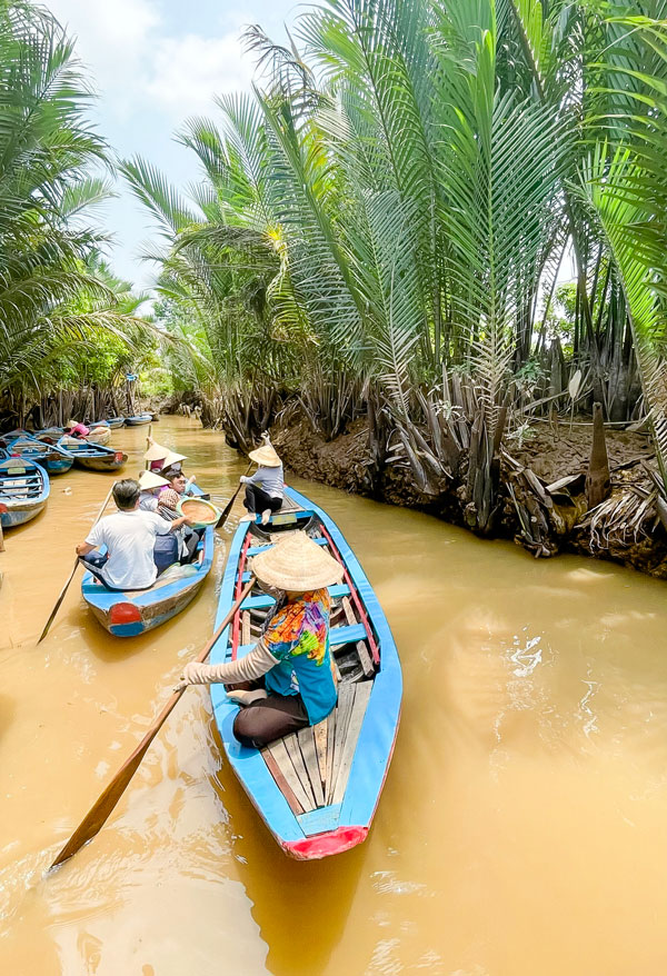  Du lịch nông thôn còn là sự thả hồn nhẹ nhàng trong những không gian thanh bình ở miền quê.