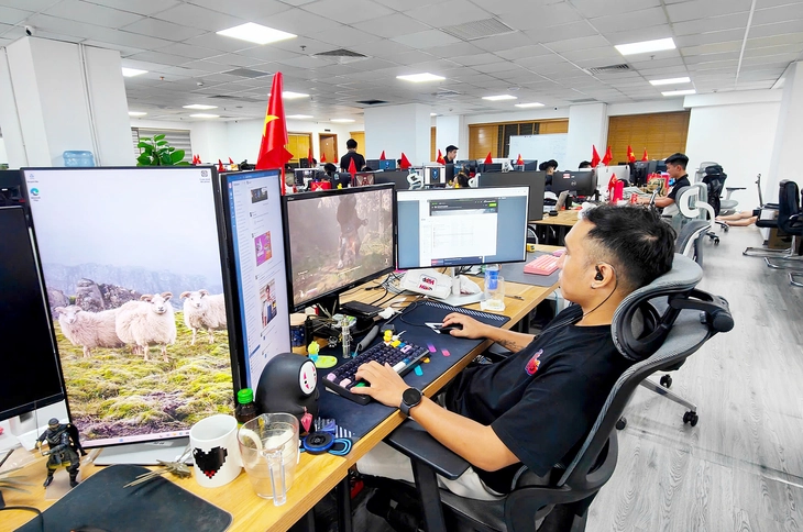 Văn phòng làm việc của một start-up công nghệ tại Hà Nội - Ảnh: ĐỨC THIỆN