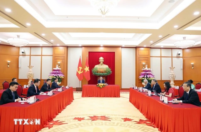 Tổng Bí thư Tô Lâm điện đàm với Chủ tịch Hội đồng châu Âu António Costa. Ảnh: TTXVN