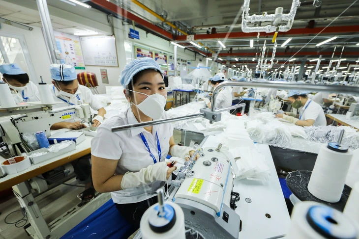 Số doanh nghiệp rút lui khỏi thị trường tăng mạnh trong 4 tháng đầu năm nay - Ảnh: NGUYỄN KHÁNH