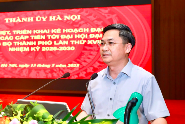 Trưởng ban Tổ chức Thành ủy Hà Nội Hà Minh Hải, phát biểu tại Hội nghị