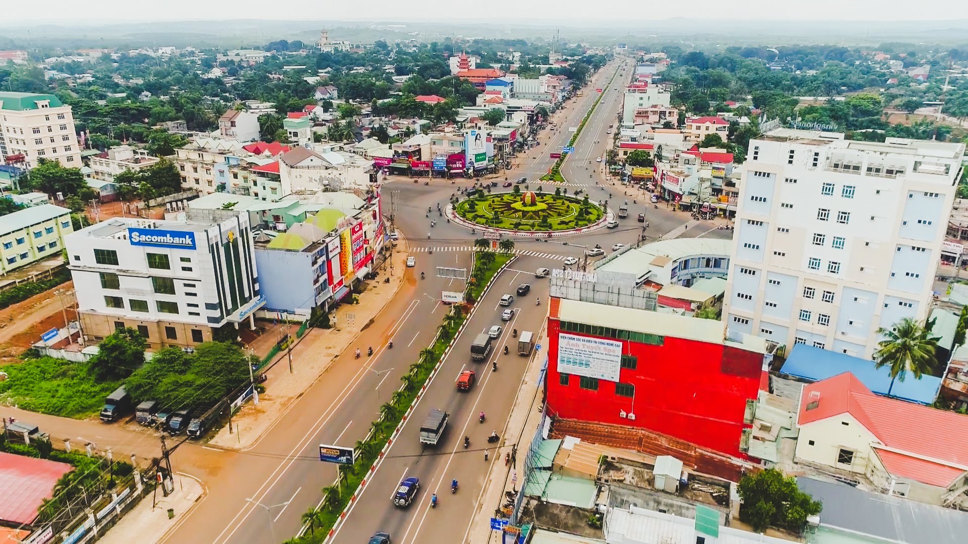 Trong lần chia sẻ với báo chí cách đây gần một thập niên, bà Hương (Chủ tịch Tập đoàn TH) từng nói TH không chỉ làm sữa, mà còn cả trồng rừng, dược liệu và du lịch sinh thái. Ảnh: Báo Bình Phước