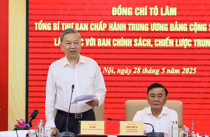 Tổng Bí thư quán triệt một số yêu cầu về quan điểm, mục tiêu, các nhiệm vụ, giải pháp cho thời gian tới