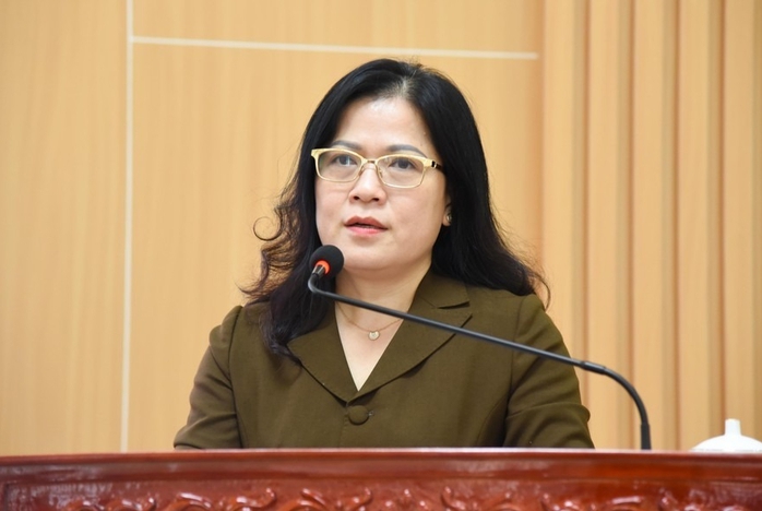 Thứ trưởng Bộ Giáo dục và Đào tạo Nguyễn Thị Kim Chi bị UBKT Trung ương kỷ luật cảnh cáo do vi phạm trong thời gian giữ chức Bí thư Thị ủy Cửa Lò, tỉnh Nghệ An.