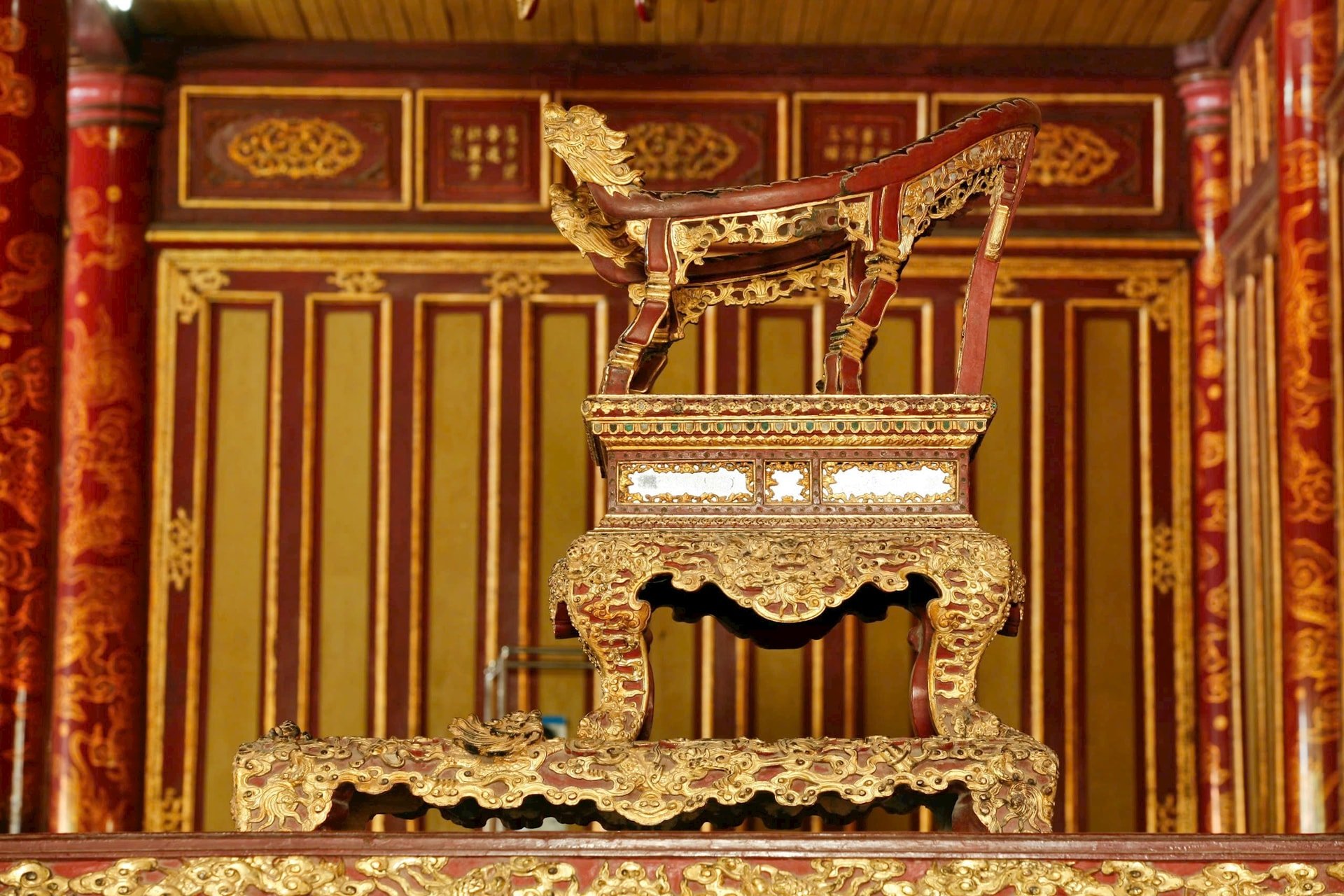 Ngai vàng Triều Nguyễn được công nhận là Bảo vật quốc gia năm 2015. Ảnh: Cục DSVHVN