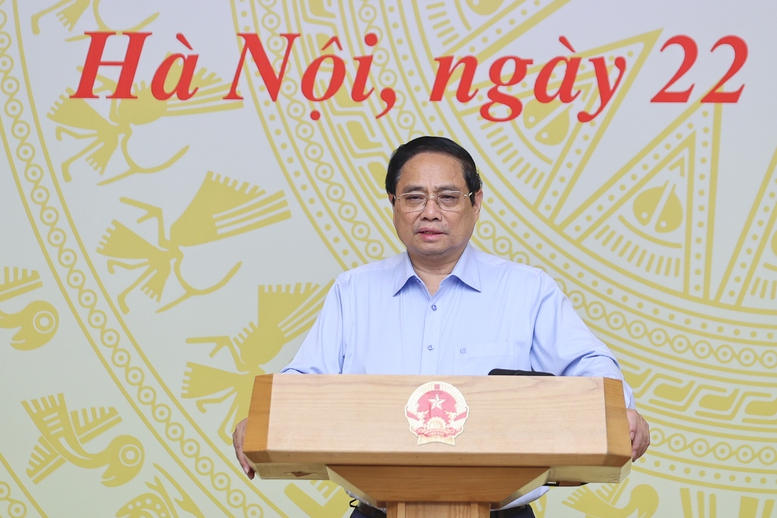Thủ tướng Phạm Minh Chính nhấn mạnh cần nỗ lực, quyết tâm hoàn thành tất cả các mục tiêu, nhiệm vụ trên tất cả các lĩnh vực trong năm 2025 như Nghị quyết Đại hội XIII đã đề ra - Ảnh: VGP/Nhật Bắc