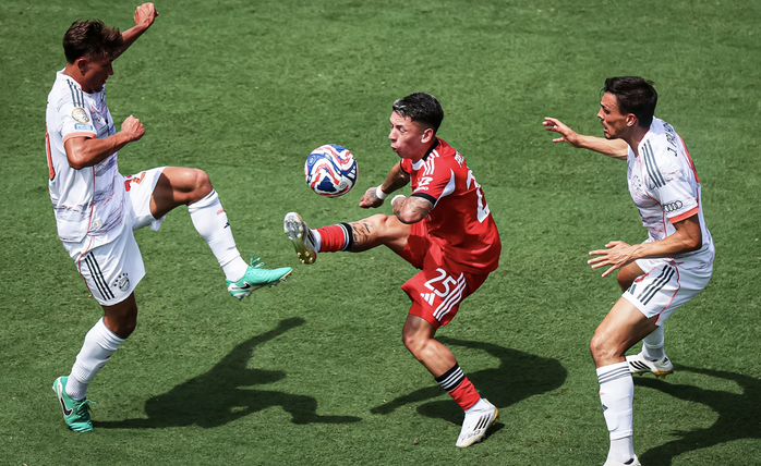  Benfica nhập cuộc quyết tâm hơn