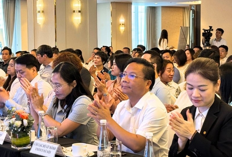 Các doanh nghiệp du lịch tham gia hưởng ứng kích cầu du lịch cho Hà Nội. Ảnh: Hồng Hạnh