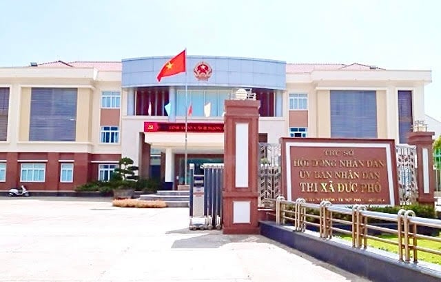  Chủ tịch UBND tỉnh có trách nhiệm toàn diện trong nhiều lĩnh vực. Ảnh minh hoạ: DV