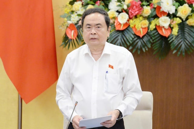 Theo Chủ tịch Quốc hội, UBTVQH cũng sẽ cho ý kiến về việc tổng kết Kỳ họp thứ 9 và ý kiến bước đầu về việc chuẩn bị Kỳ họp thứ 10.