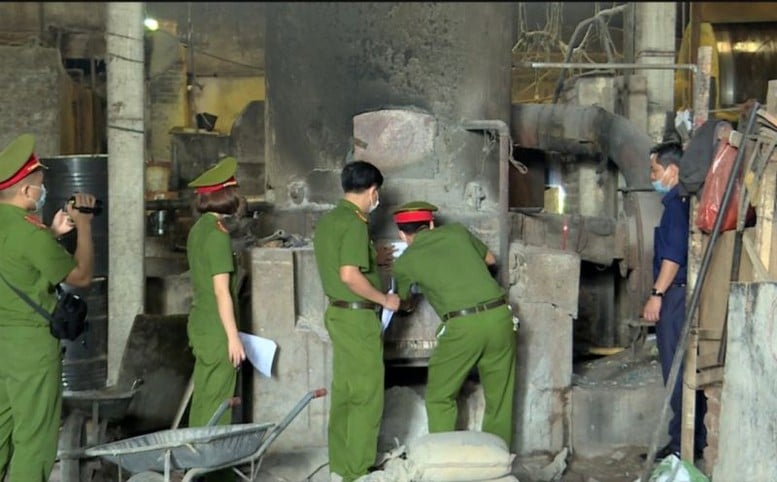 Thủ tướng yêu cầu Bộ Công an phát hiện, kiến nghị, đôn đốc các bộ, ngành, địa phương giải quyết triệt để theo thẩm quyền tình trạng ô nhiễm môi trường ở các đô thị, làng nghề, lưu vực sông, khu vực tập trung các hoạt động sản xuất, kinh doanh, khu dân cư tập trung.
