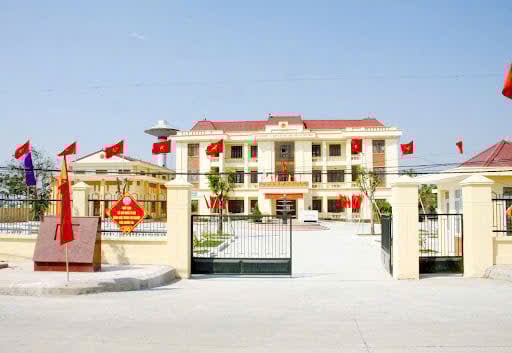 Tiền thưởng giấy khen của Chủ tịch UBND xã sẽ tăng gấp đôi từ 1/7/2025. Ảnh minh hoạ: DV