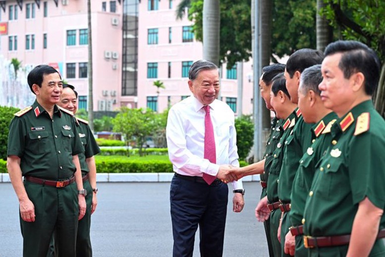 Lãnh đạo Bộ Quốc phòng, Tổng cục Chính trị đón Tổng Bí thư Tô Lâm, Bí thư Quân ủy Trung ương đến thăm, làm việc với Tổng cục Chính trị Quân đội nhân dân Việt Nam.
