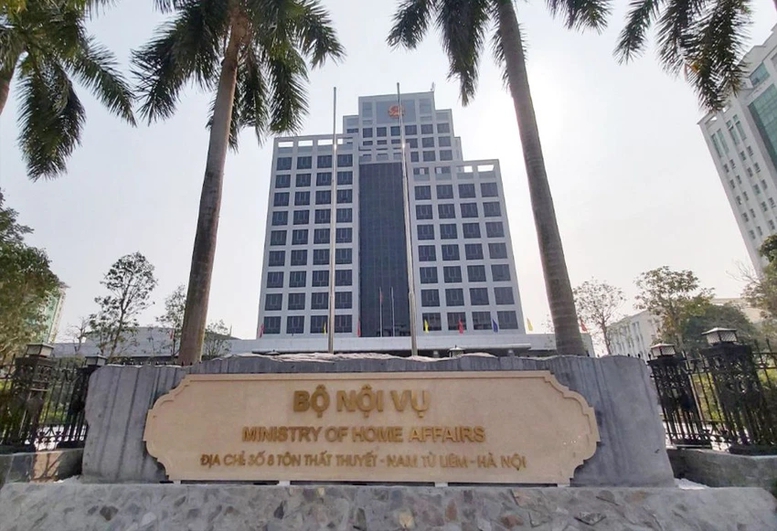  Bộ Nội vụ có Công văn 5607 hướng dẫn một một số vướng mắc khi thực hiện mô hình chính quyền địa phương 2 cấp