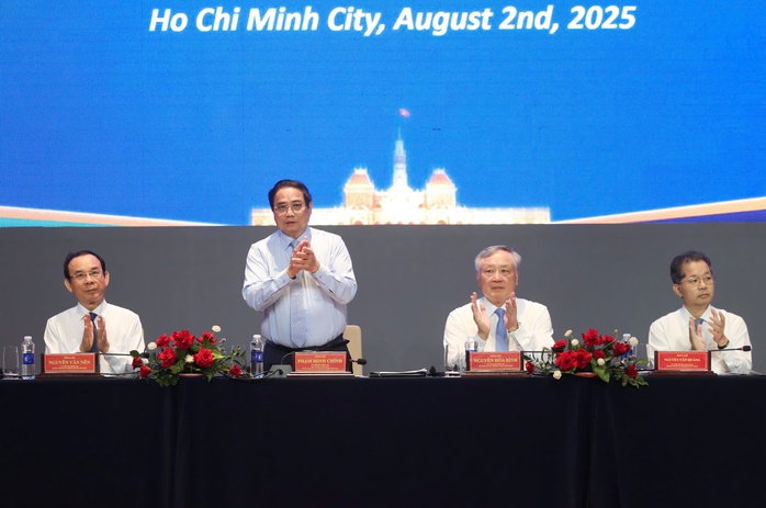  Thủ tướng Phạm Minh Chính dự hội nghị triển khai Nghị quyết về Trung tâm Tài chính quốc tế tại Việt Nam sáng 2-8